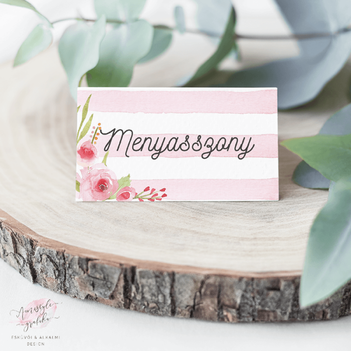 Watercolor Csíkos Rózsás Esküvői Ültetőkártya Watercolor Csíkos Rózsás Esküvői Ültetőkártya